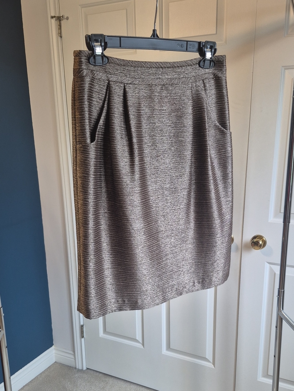 ANTONIO MELANI Metallic Taupe Textured Pencil Skirt